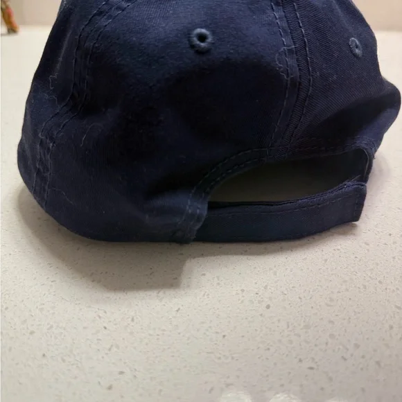 Ford Distressed SnapBack Hat NWOT - Picture 2 of 3